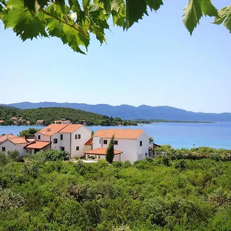 By The Sea Loviste, Peljesac - 10255 *