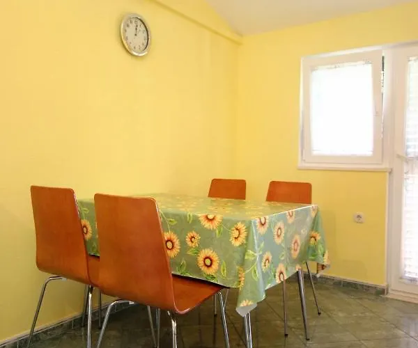 Διαμέρισμα By The Sea Loviste, Peljesac - 10255 Lovište