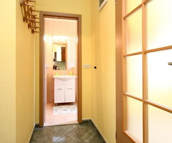 Διαμέρισμα By The Sea Loviste, Peljesac - 10255 Lovište